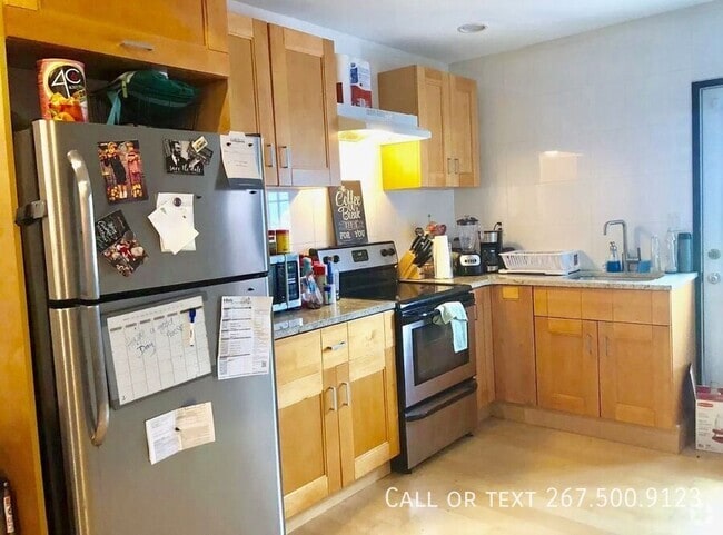 Building Photo - 2641 Tulip St Rental