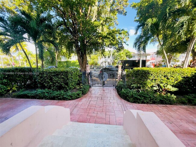 Photo - 642 Michigan Ave Unit 21