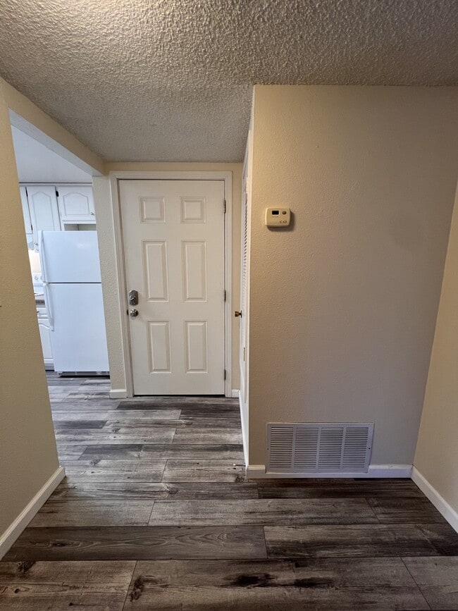 Photo - 302 Pleasant St