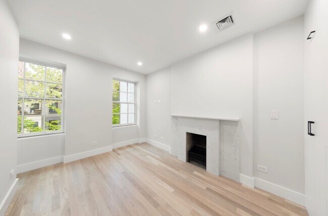 Photo - Gramercy Park Townhouse - Brand New 2 Bedroom