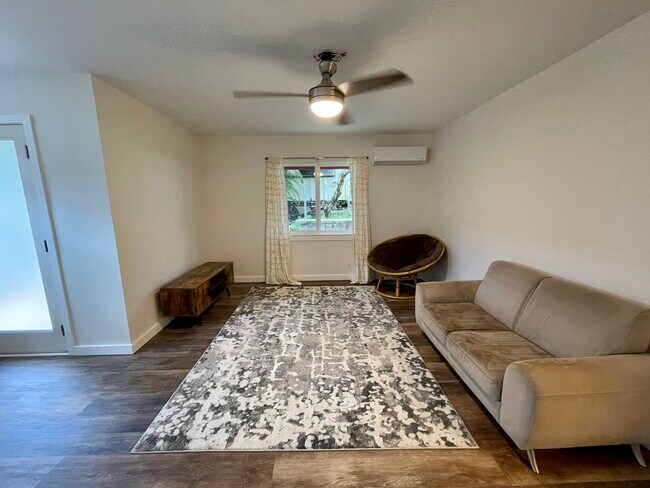 Photo - 45 -551 Duncan Dr