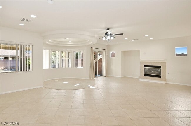 Photo - 5707 Golden Leaf Ave