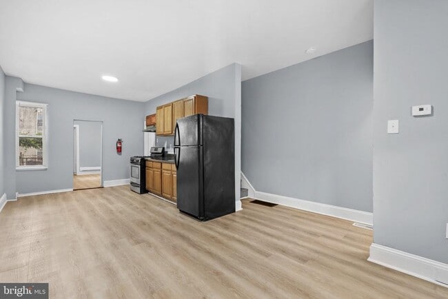 1835 W Juniata St