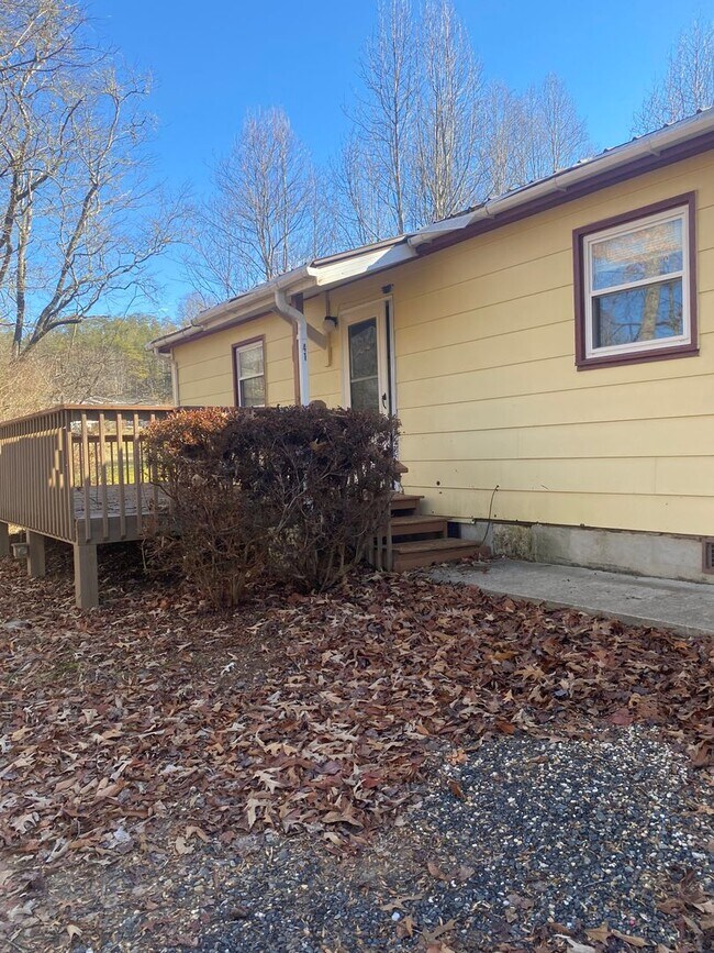 2/1 Duplex for rent Rental House Rental in Whittier, NC