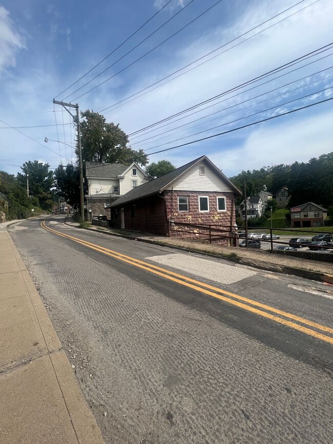 Photo - 664 Willey St Unidad 664-U Willey Street