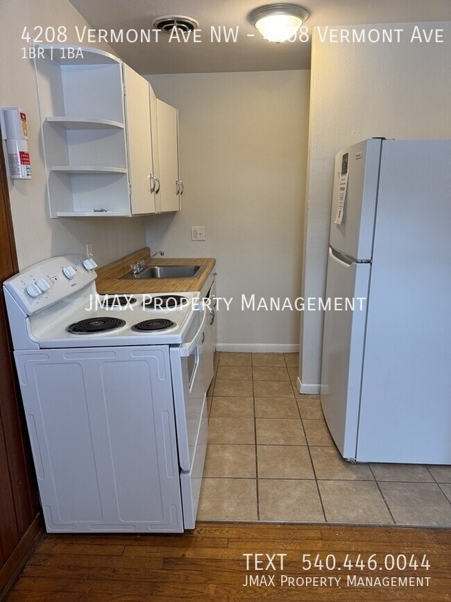 Photo - 4208 Vermont Ave NW Unit 4208 Vermont Ave NW
