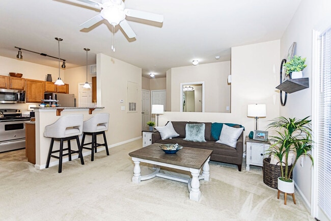 Building Photo - Clemmons Town Center