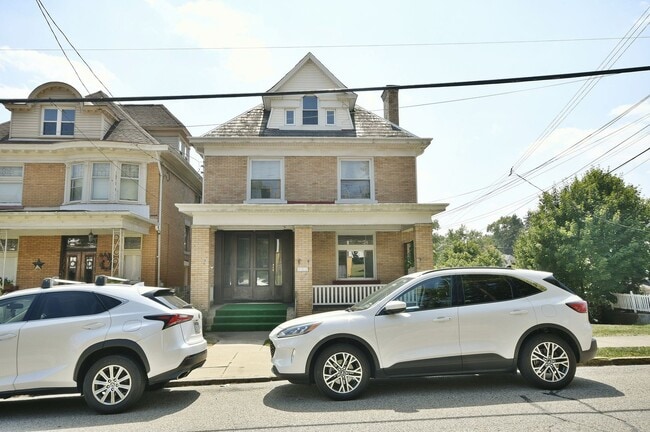 Building Photo - 201 Giffin Ave Unit 1 Rental