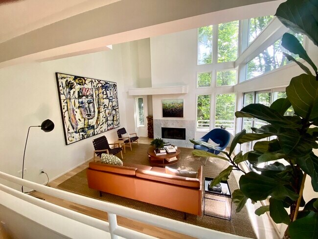 Photo - 3501 E Terrace St