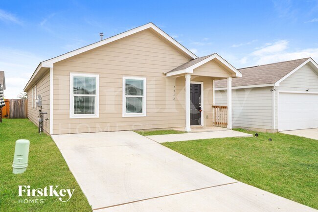 Photo - 7242 Plow Run