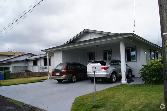 Building Photo - Cozy Beach House  - Kailua