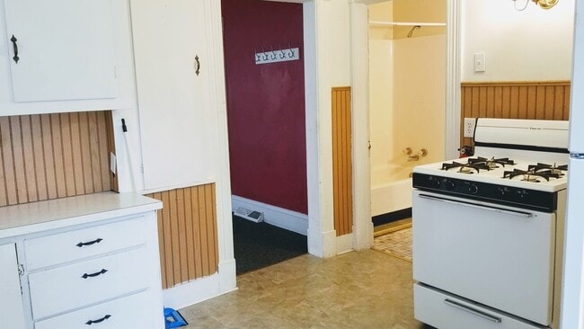 Photo - 103 Pearl St Unit 2