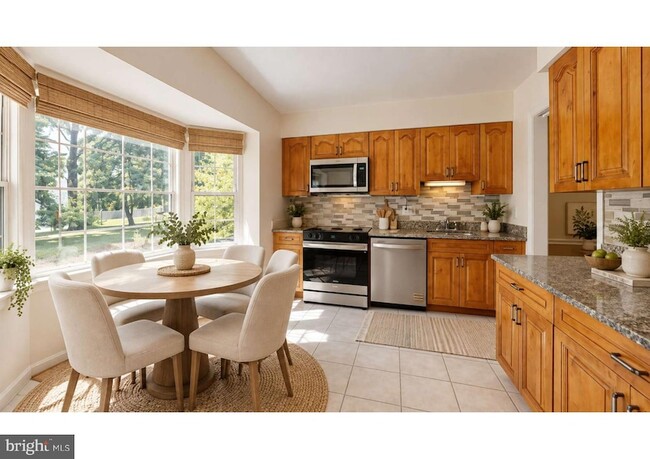 2303 McGregor Ct