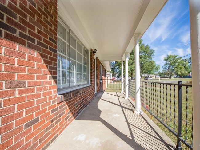 Photo - Great Location in Athens City