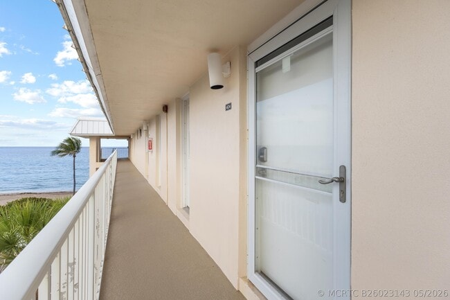 Building Photo - 3851 N Ocean Blvd Unit 404