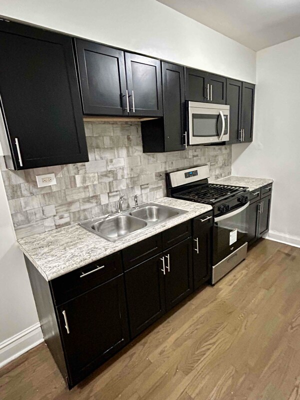 Photo - 6 W 111th Pl Unit 2F