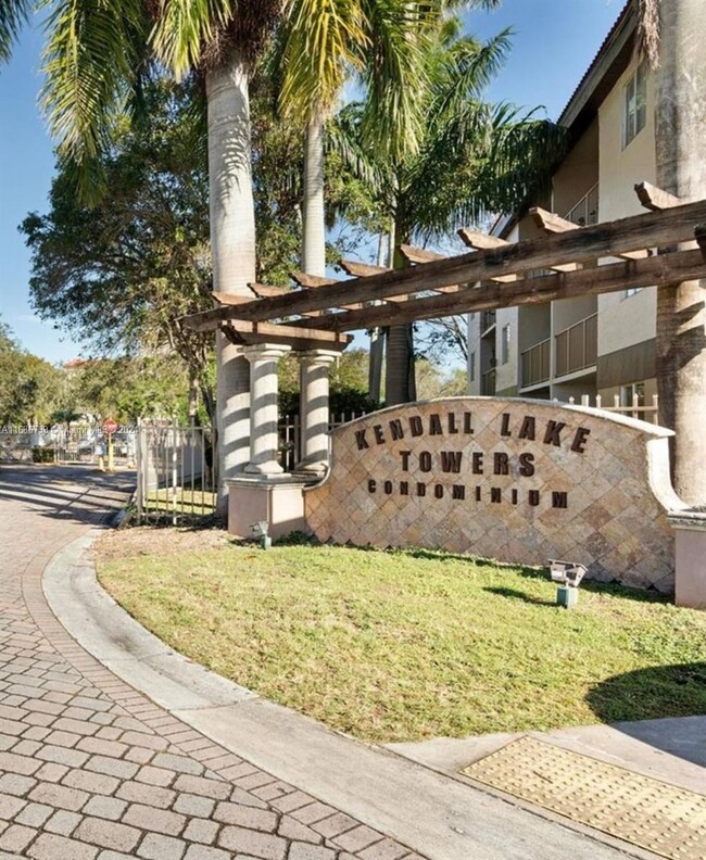 Photo - 15221 SW 80th St Condominio Unidad 205