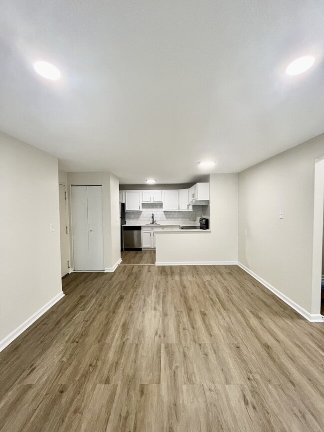 2 Bedroom - Fernwood Apartments