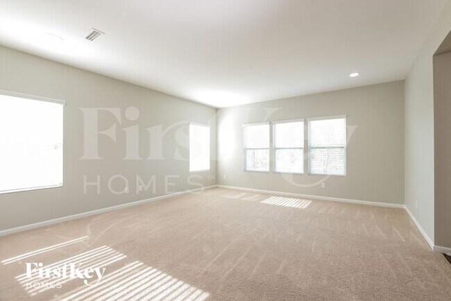 Photo - 3643 Creekside Dr