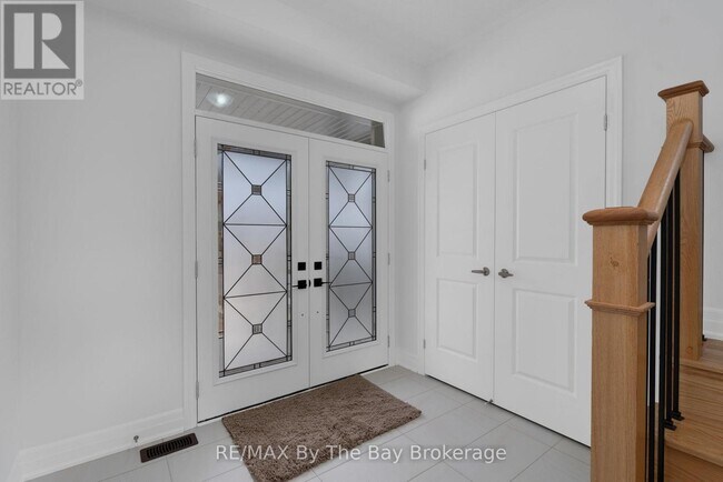 Photo - 48 Del Ray Cres