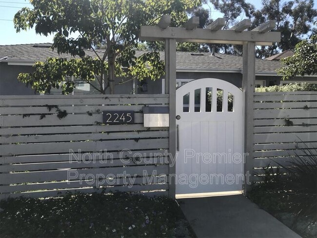 Photo - 2245 Garnet Ave Casa