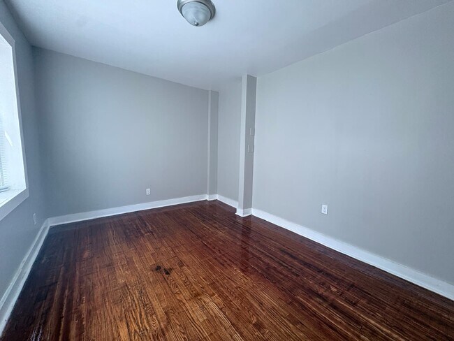 Photo - 90 Orchard St Unit 1