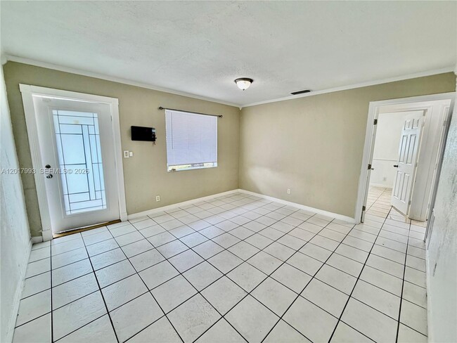 Photo - 2614 Sheridan St Unit 1