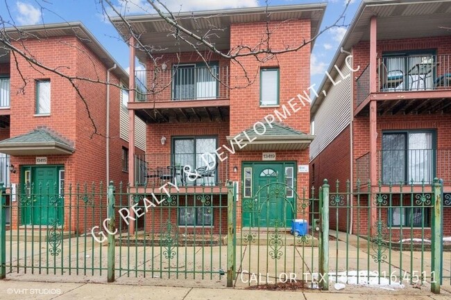 Building Photo - 13419 S Brandon Ave Unit 3 Rental