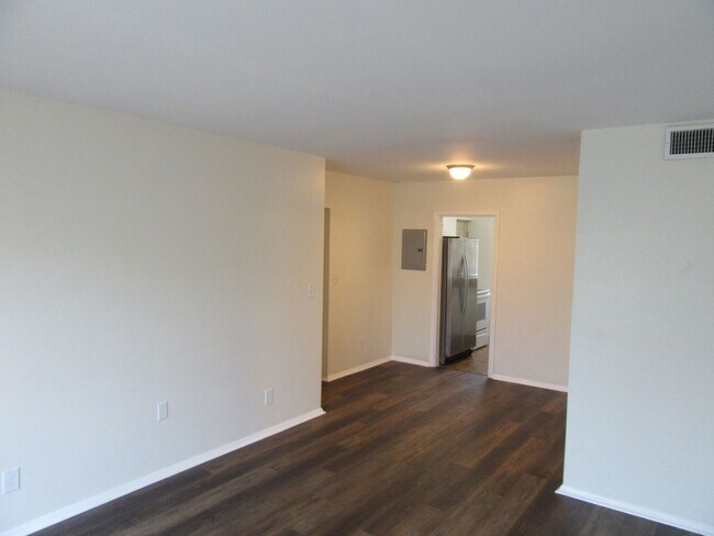 Photo - 809 Cherry St Unidad 809 Cherry St. #8