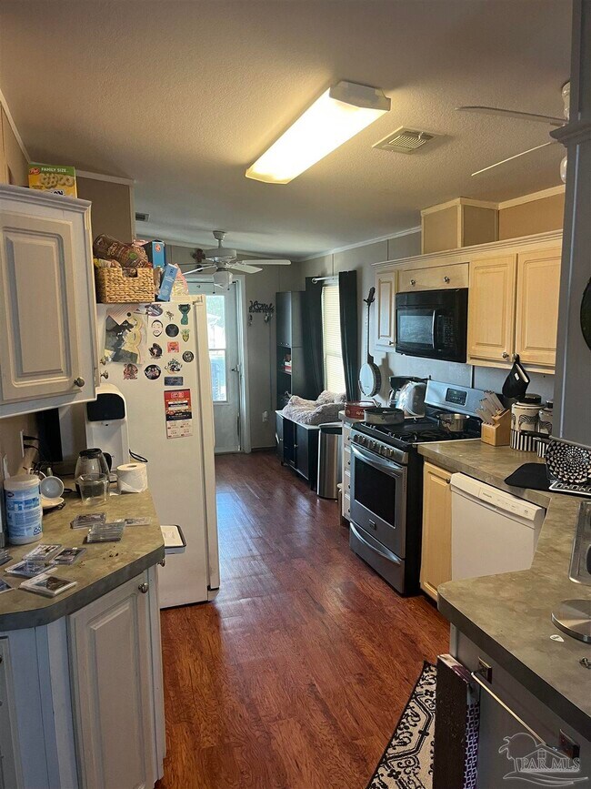 Photo - 5434 Rogers Ave