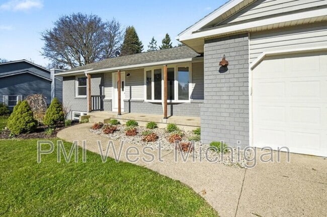Photo - 6593 Crownpointe Dr SW