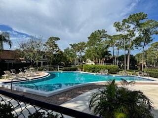 Photo - 144 Weybridge Cir