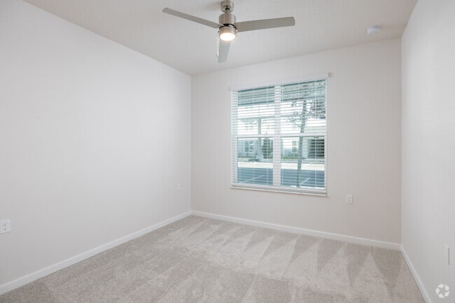 3BR, 2BA - 1,005SF - Primary Bedroom