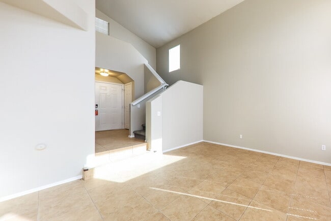 Photo - 1515 E South Fork Dr