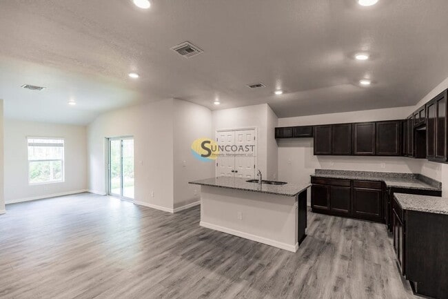 Building Photo - 357 Greenbriar Blvd Rental