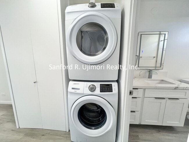 Photo - kala1670 Unit 1