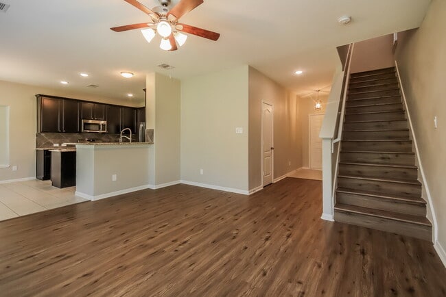 Photo - 5223 Gulf Stream Ln