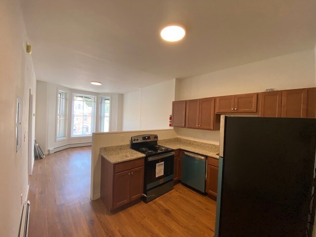 Photo - 372 Clinton Ave Unidad 1