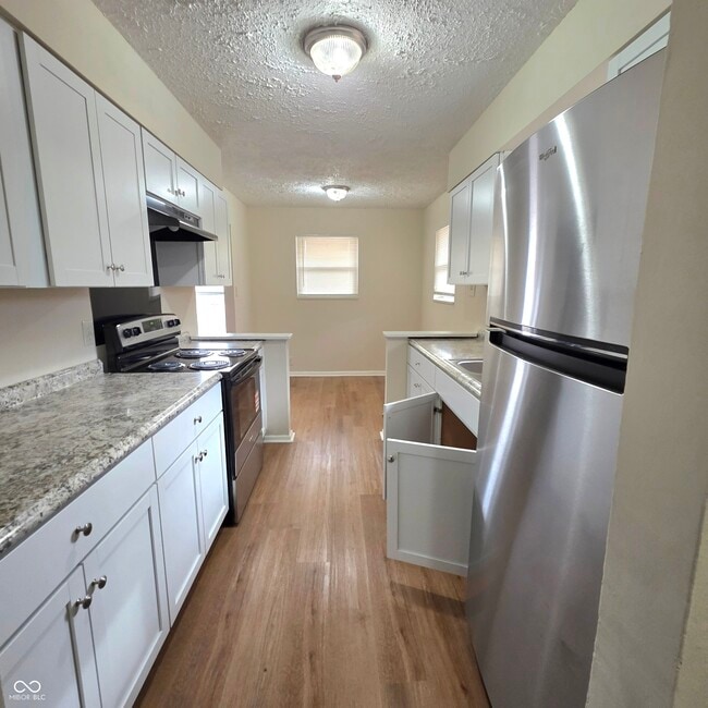 Photo - 4134 N Grand Ave