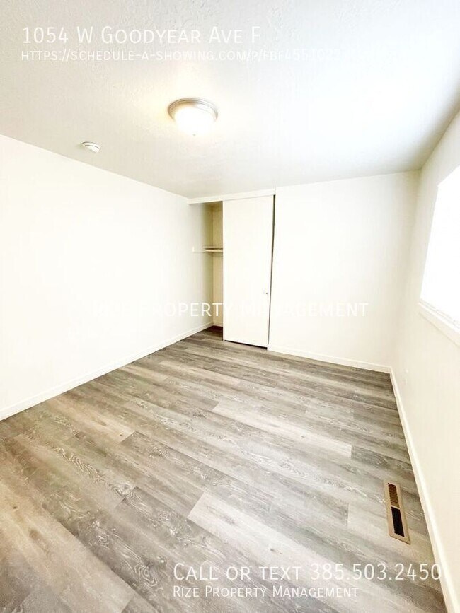 Photo - 1054 W 1520 N