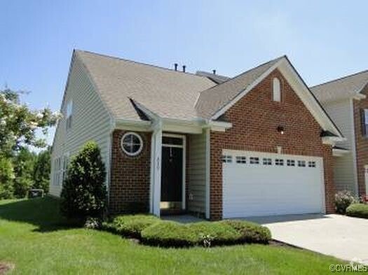 Building Photo - 839 Parkland Pl Rental