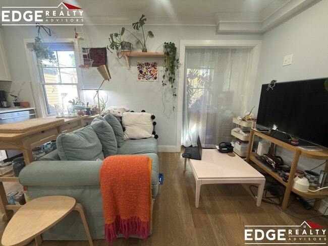 Photo - 14 Lopez Ave Unit 3