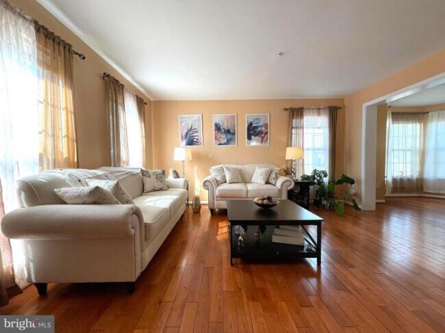 Photo - 7608 Whethersfield Pl