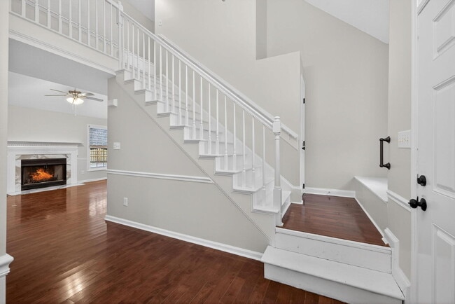 Photo - 1010 Trail Stream Way