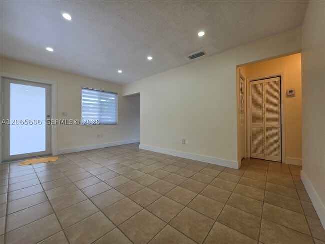 5290 NW 2nd St Unit 1
