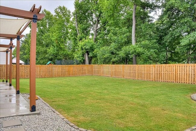 Photo - 149 Beallwood Dr