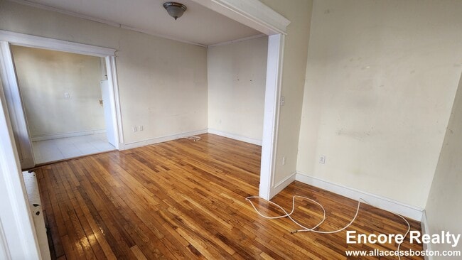 Photo - 1661 Commonwealth Ave Unit 9