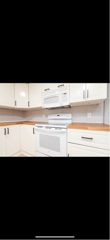 Photo - 225 Willow Lake Ln