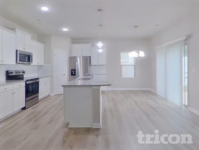 Photo - 119 Spring Knoll Dr