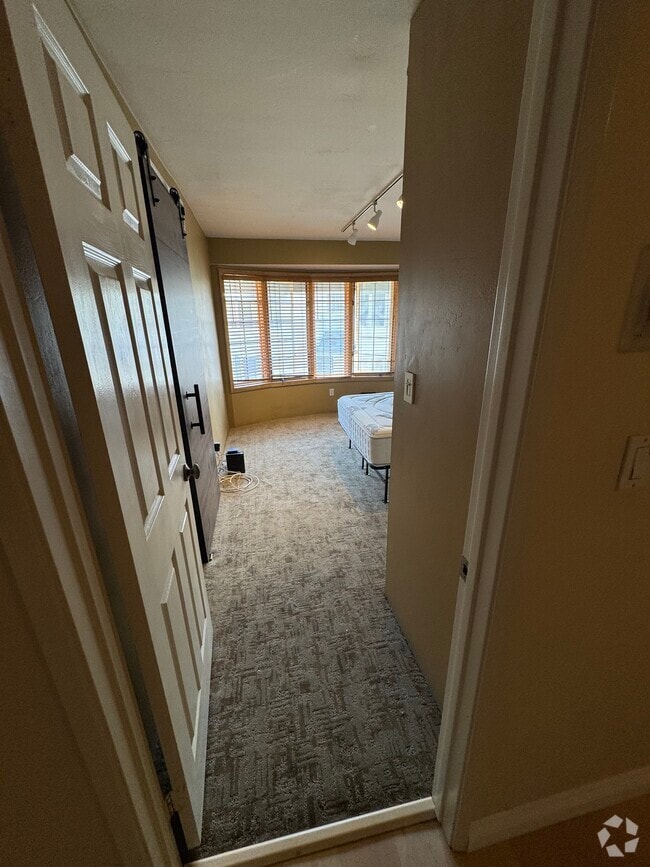 Building Photo - 4433 Via Sepulveda Rental